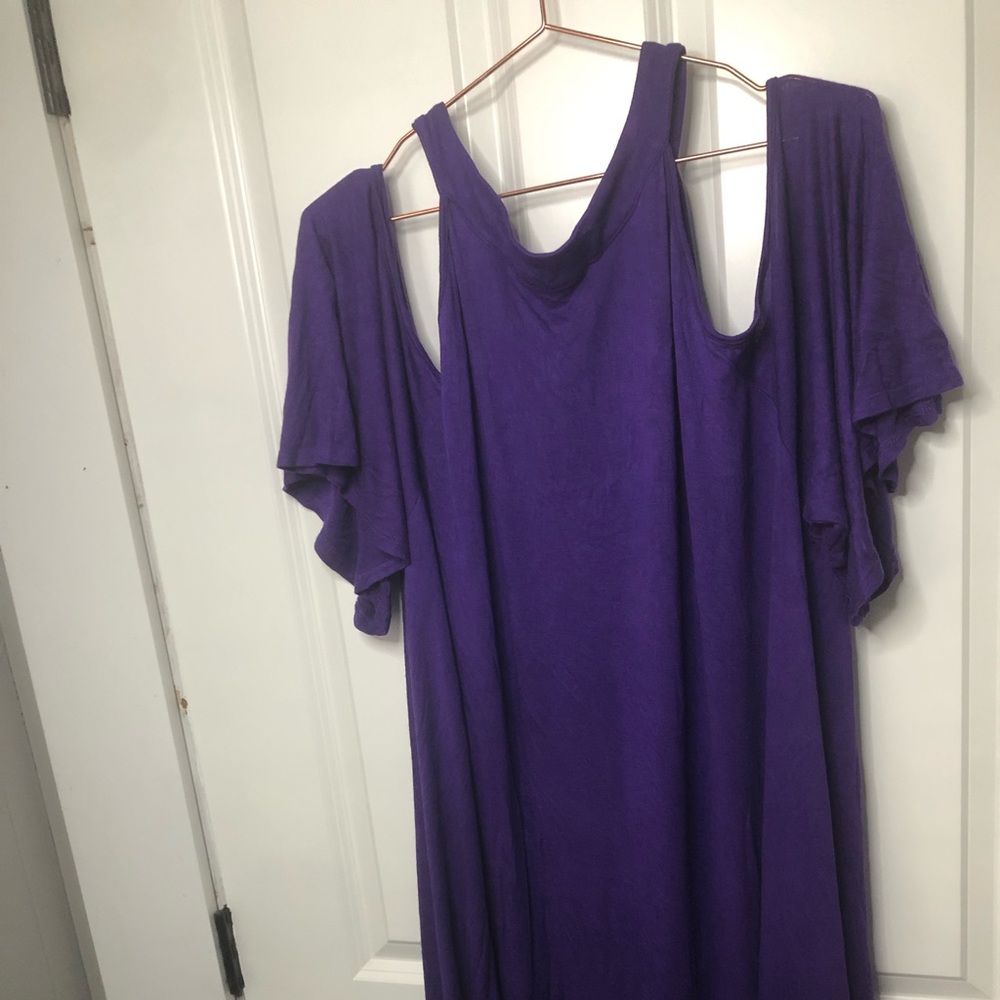 Venus Off-The-Shoulder Dress With Collar